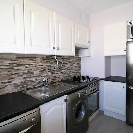 2 Bedrooms Appartement With Wifi At Quarteira Διαμέρισμα