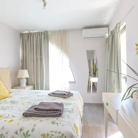 2 Bedrooms Appartement With Wifi At Quarteira Apartamento *